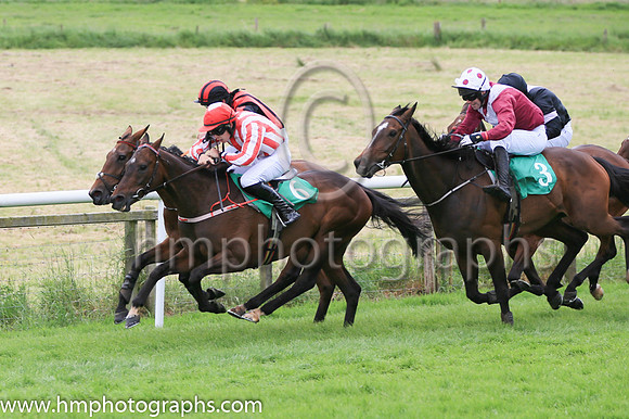 03rd Frazel Express (6 ,red and white stripes ) Jockey: Kieran Callaghan(7) ,Trainer: James M Barcoe