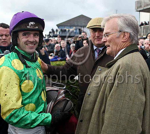 Ruby Walsh , Jockey , Paul Nicholls, Trainer & Clive D Smith owner of Kauto Star - FT8E4748-e2