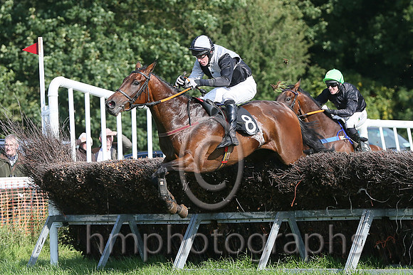 1st Ballycash ( 8 , black  white qtrd )  Derek O'Connor ( Trainer: Colin S McKeever )