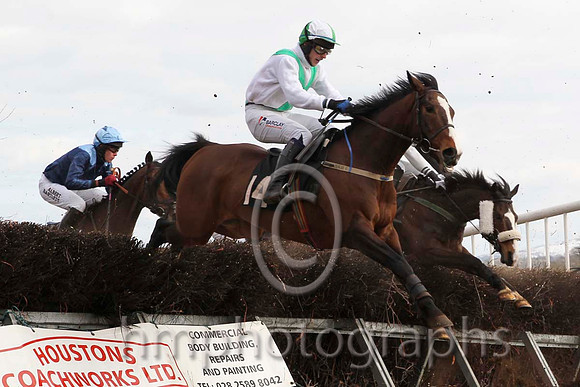 09 SeeYouInCourt & B G Crawford - Fell (14, white, green cross belts ) - CU2D6773-13