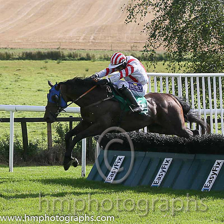 09th PU Noble Call ( 6 , white, red braces ) and B.T. O'Connell - Trainer : P.J. Rothwell - Owner : Skint But Happy Syndicate