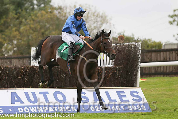 10th Deadly Catch ( 1 , royal blue, dark blue sash ) and M.P. Butler - Trainer : P.J. Rothwell - Owner : Damien Carroll