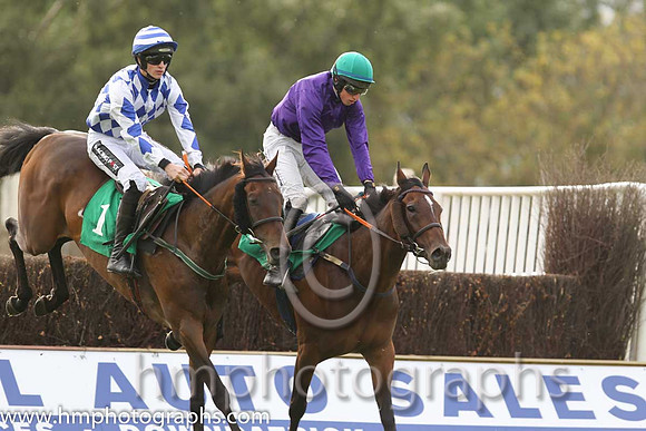01st Gold Patrol ( 3 , purple, green cap ) and M.P. Fogarty - Trainer : Colin Bowe - Owner : Mountfinn Racing Partnership