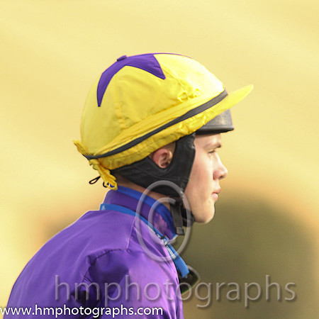 01st Whizzzey Rascal ( 10 , purple, yellow cap ) and F.Maguire (7) - Trainer : Miss Elizabeth Doyle - Owner : BK Racing Partnership