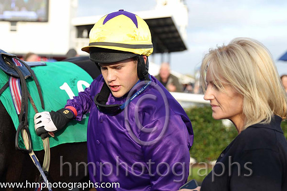 01st Whizzzey Rascal ( 10 , purple, yellow cap ) and F.Maguire (7) - Trainer : Miss Elizabeth Doyle - Owner : BK Racing Partnership