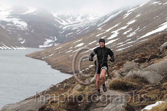Charlotte Morgan (107) Carnethy - 3rd woman in 2:04:36 - FT8E3399-139