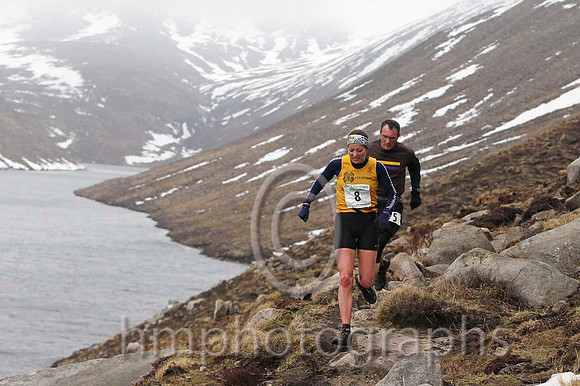 Helen Berry (8) Holmfirth - 72nd in 2:14:20 - FT8E3447-18