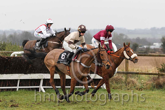 10 Presentating Kate & C D Maxwell - PU (10, whit, 03 Stradbally & B R Dalton - 3rd (6, beige, brown inverted triangle) & 01 Shattered Dream & D J Condon - winner (11, maroon, white star) - FT8E2333-8