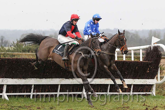 06 Breeze With Ease & E J O'Connell - 6th (1,dark blue, red panel ) - FT8E2346-20