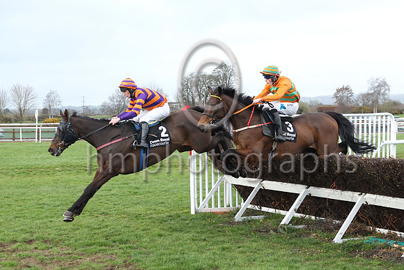1 Ultimate Optimist (3 ,orange and green chevrons ), Jockey - Mr A Harvey ,Trainer - D M Christie