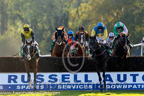 i01st Down Time (USA) ( 1 , green, mauve hlvd ) and B. Hayes - Trainer : John Joseph Hanlon - Owner : Mrs.A.F. Mee