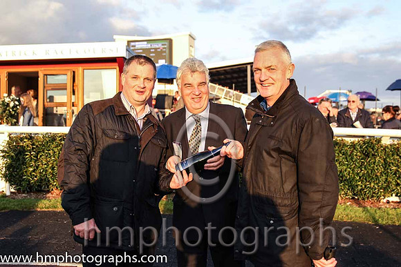 01st The Mooch ( 4 , light blue and maroon hoops ) and Donagh Meyler (7) - Trainer : Paul Nolan - Owner : R.G. English