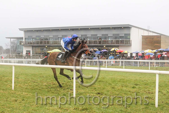 01 Fayette County & Mr S Clements - winner (4, royal blue, red cross) - CU2D6492-27