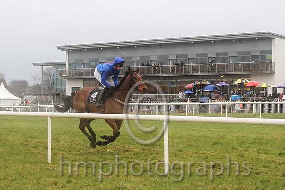01 Fayette County & Mr S Clements - winner (4, royal blue, red cross) - CU2D6491-26