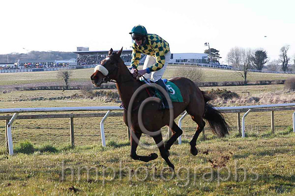 04 Carrig Rua Lady & Mr M Fahey - 4th (5, dark green and yellow check)- CU2D7090-18