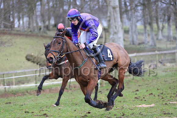 03rd SKETRICK and B G Crawford ( 4 , PURPLE,red star; purple sleeves; purple cap,red star ) Trainer: S.R.B. Crawford,, Owner : E. Hamilton