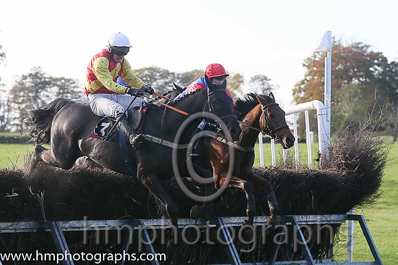 Don'T Be Bold (Gb) and N McParlan ( 3 , RED,yellow sash; yellow, plain sleeves; white cap ) Trainer: C.A. McBratney,, Owner : David John McBratney