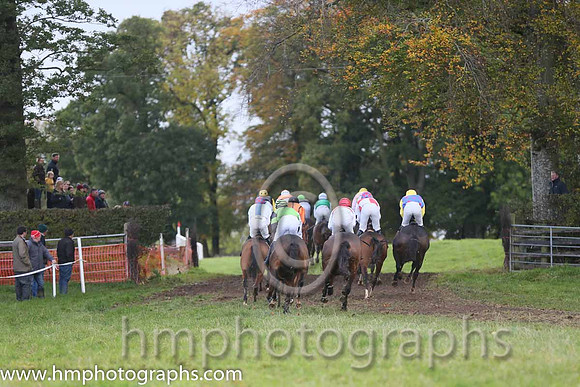 Race 1 at Loughannore