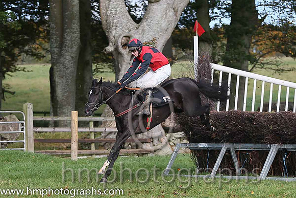 02nd Malika and D O'Connor ( 6 , RED,black triple diamond; black,red stars sleeves; black cap,red star ) Trainer: Ben Arthey,, Owner : Ben Arthey