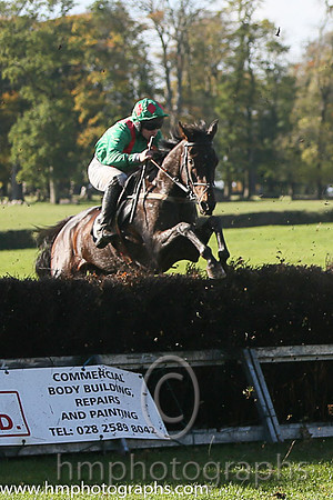 01st Ticinese (Gb) and M J O'Hare ( 6 , EMERALD GREEN,red braces; emerald green, plain sleeves; emerald green cap,red diamonds ) Trainer: Graham McKeever,, Owner : Mrs M.E. Hagan