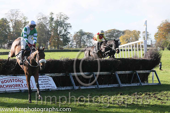 04th Imperial Breeze and D G Lavery ( 3 , GREEN  WHITE QTD; green,white hooped sleeves; white cap,green star ) Trainer: Neil McKnight,, Owner : Christine McKnight