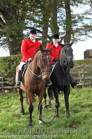 Huntsmen Robbie Hodge and Robert Gault at East Antrim Hunt Point to Point at Loughanmore