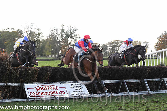 01st American Image and J Cresswell ( 1 , ROYAL BLUE,red hoop; red sleeves; red cap ) Trainer: S. Michael Millar,, Owner : S. Michael Millar