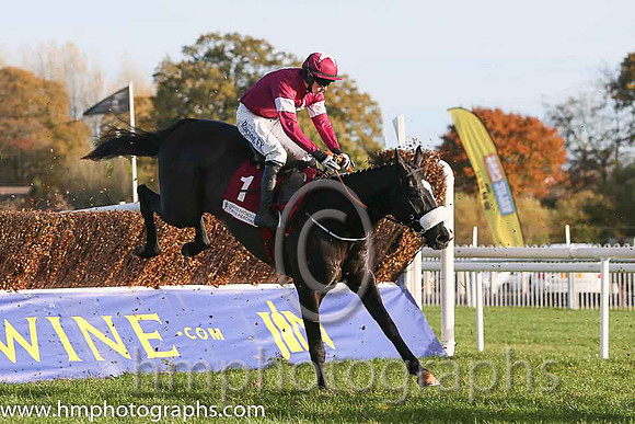 01st Don Cossack (GER) ( 1 , maroon, white hoop ) and B.J. Cooper - Trainer : Gordon Elliott - Owner : Gigginstown House Stud