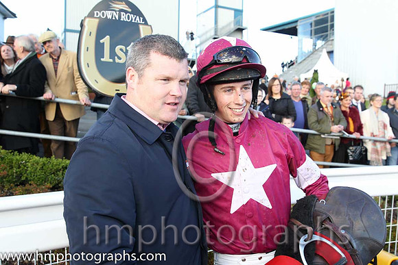 01st Don Cossack (GER) ( 1 , maroon, white hoop ) and B.J. Cooper - Trainer : Gordon Elliott - Owner : Gigginstown House Stud