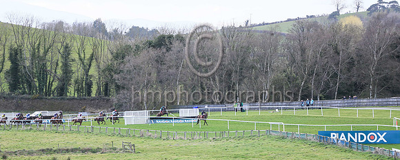 1 I Don't Get It (10 ,black, pink cross ), Jockey - G P Brouder ,Trainer - N McCluskey