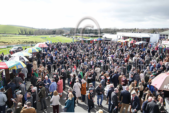 Large crowds at the Randox Ulster National Meeting at Downpatrick on 2nd April 2023
