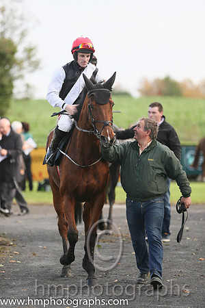 06th F Our Seaside Lady ( 12 , black, white sash ) and S.W. Flanagan - Trainer : John Laurence Cullen - Owner : Mrs. Ann S. O'Neill