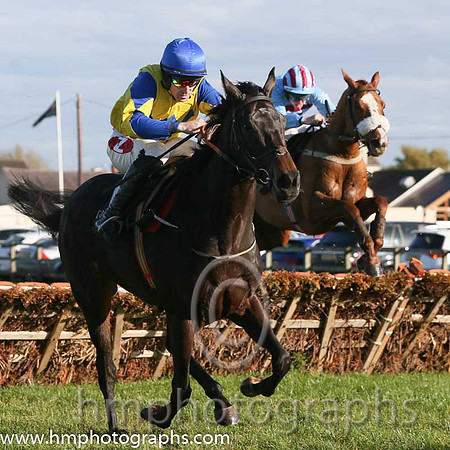 02nd Misty Lady ( 6 , yellow, light blue diamonds ) and S.W. Flanagan - Trainer : John Laurence Cullen - Owner : Mrs Imelda M Lynch
