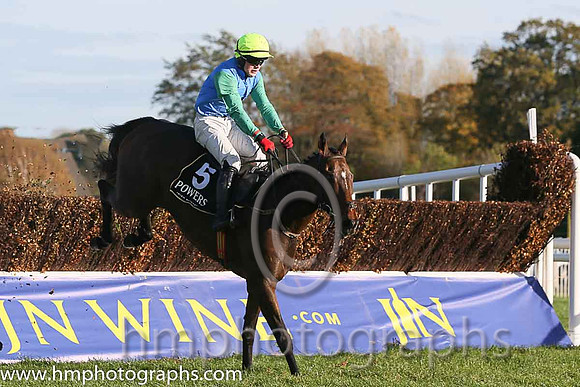 05th F Finea ( 5 , blue, green sleeves, yellow cap ) and L.P. Dempsey - Trainer : R. K. Watson - Owner : Blessingndisguise Partnership