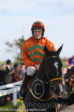 04th Texas Jack ( 4 , orange, green chevrons ) and S.W. Flanagan - Trainer : Noel Meade - Owner : Robert Watson