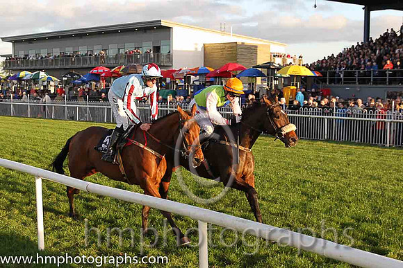 09th The Brandy Man ( 5 , light blue, maroon star ) and B. O'Neill (3) - Trainer : D.M. Christie - Owner : Samuel John Hegarty