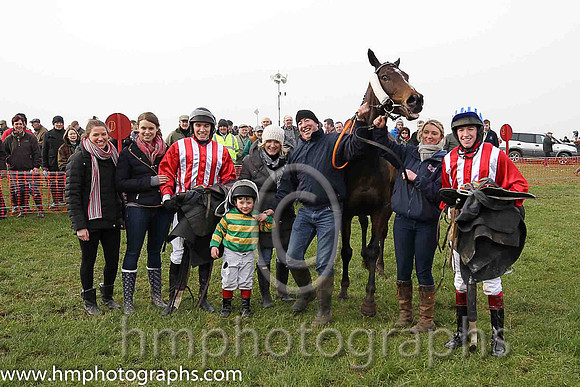 01st ANSEANACHAI CLISTE and M McConville ( 3 , RED  WHITE STRIPES; red, plain sleeves; white cap ) Trainer: Stephen McConville,, Owner : Michael McConville