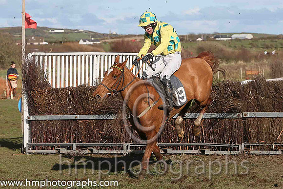 02nd PINCH OF GINGER and N McParlan ( 19 , YELLOW  EMERALD GREEN CHECK; yellow sleeves; yellow  emerald green check cap ) Trainer: Norman Geraghty,, Owner : Norman Geraghty