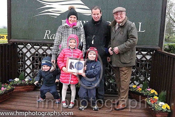 01st Westend Star ( 13 , dark blue and yellow qtrd ) and J.W. Kennedy (5) - Trainer : Gordon Elliott - Owner : Paul  Clare Rooney Partnership