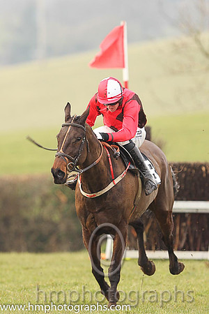 03rd THE HARD HAT and B O'Neill ( 8 , BROWN,red cross belts; red, plain sleeves; red  white qtd cap ) Trainer: D.M. Christie,, Owner : Syndicate Sporting Pointers