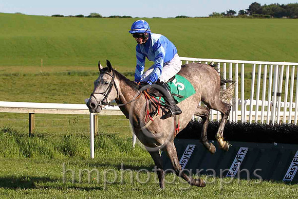 11 Romeo's Bay & D E Splaine - 11th (5, royal blue, light blue chevron) - FT8E6105-72