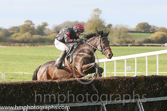 01st BILLY BILLY and B G Crawford ( 2 , BLACK; black,red spots sleeves; black  red hooped cap ) Trainer: S.R.B. Crawford,, Owner : W. Andrew Cromie