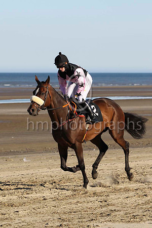 01 Saratoga Baby & Miss J M Mangan - winner (2, black, pink star) - FT8E0908-8