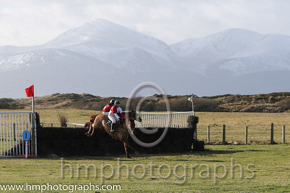 Point to Point at Tyrella in the shadow of the snow covered Mourne Mountains
