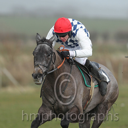 01st Fagan ( 1 )  Derek O'Connor - Trainer: I R Ferguson - navy and white diamonds