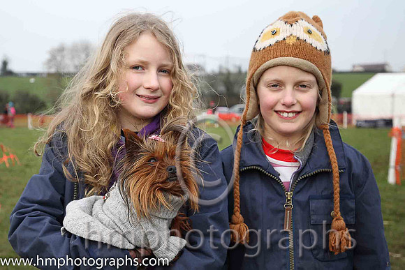 Cloe and Arabella Vance with Pixie at Tynan and Armagh Hunt Point to Point Races