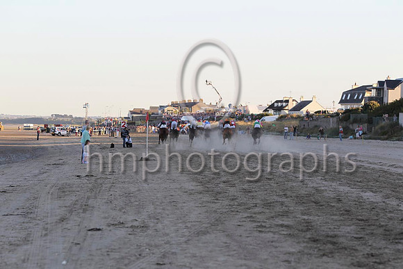 The Finish of Race 6 at Laytown - FT8E1152-55