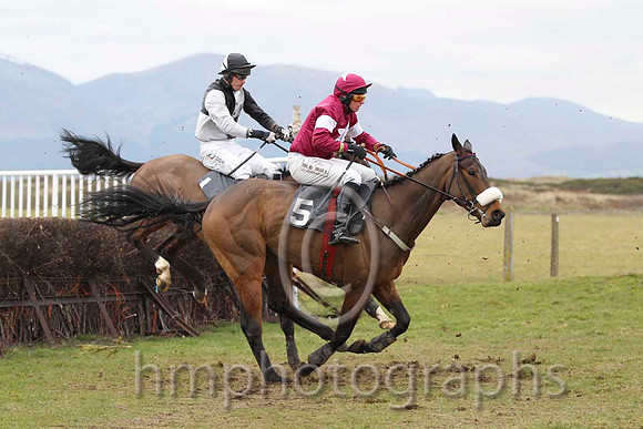 06 Ram & J J Codd - Fell (5, maroon, white star )06 - FT8E0740-24
