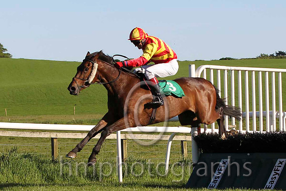 02 Killough Kin & J L Cullen - 2nd (3, red and yellow chevrons) - FT8E6085-56