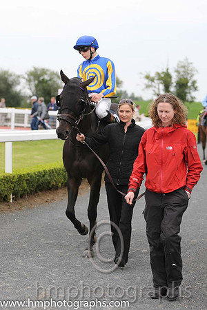 08th Athassel (CAN) ( 7 , dark, blue , gold disc ) and R.P. Whelan - Trainer : Ms. Carolyn Costigan - Owner : Robert J. Costigan/Borders Racing Stable Ltd